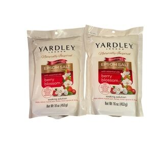 Berry Blossom Epsom Salt - Soothing Bath Soak